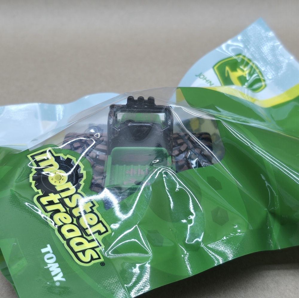 John Deere Mini Monster Treads Toy - Picture 4 of 8